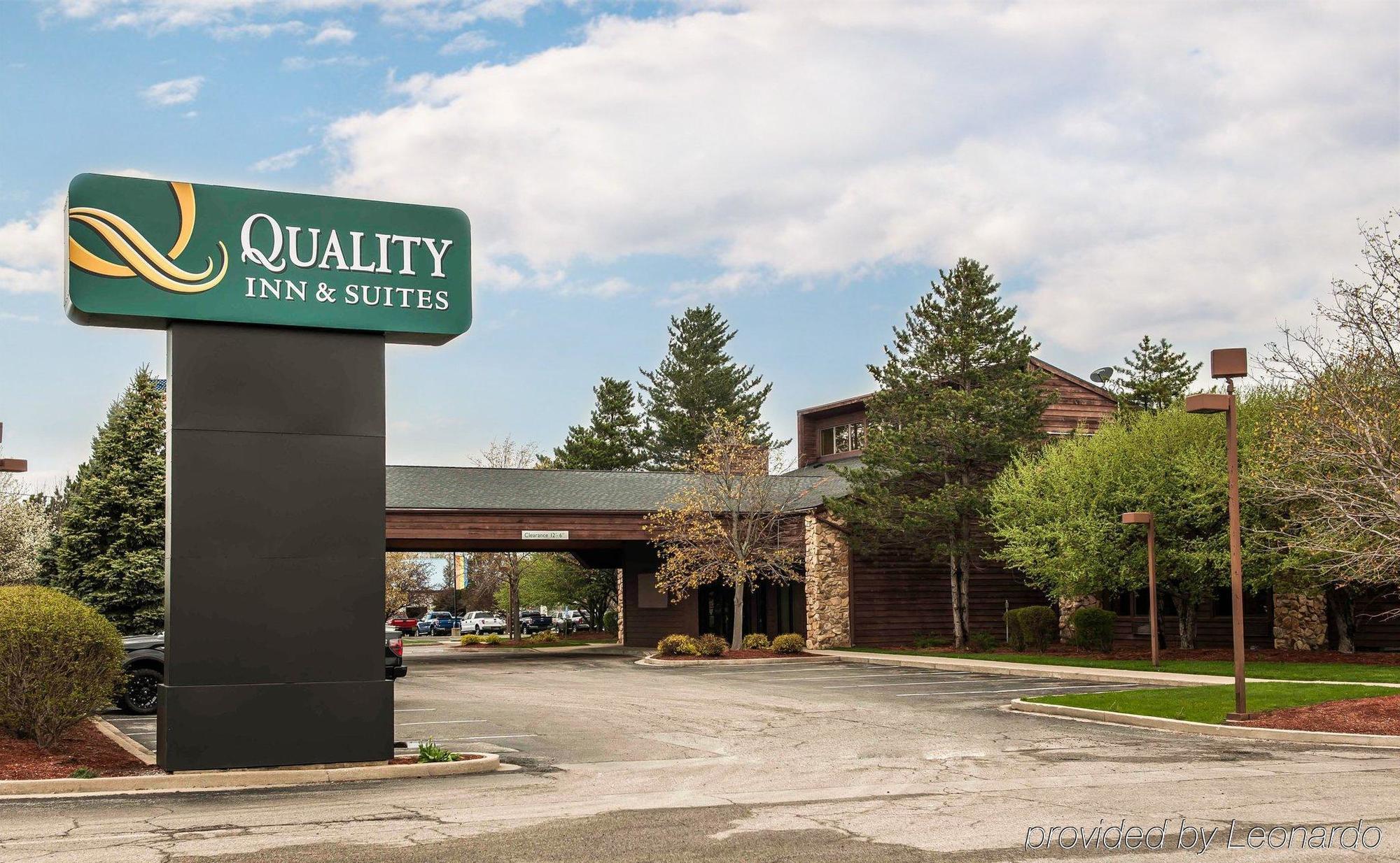 Quality Inn & Suites Goshen Exteriör bild